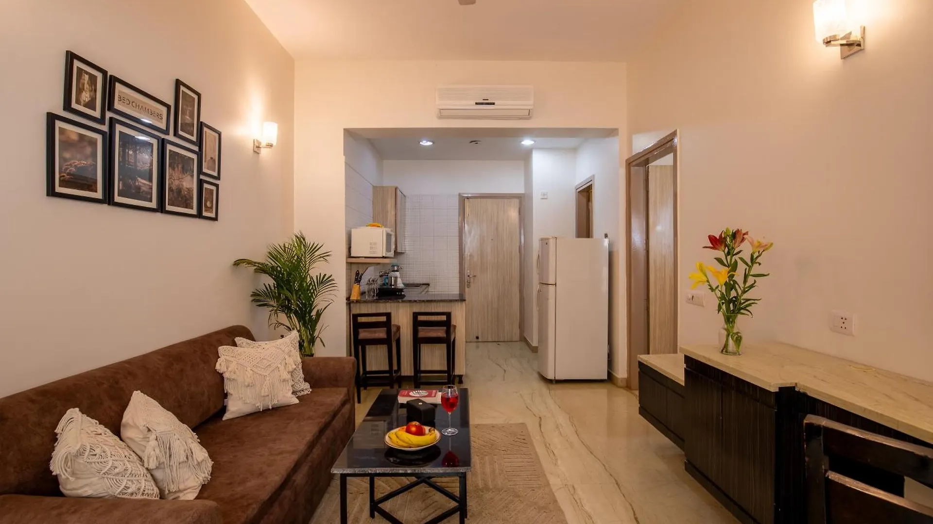 Bedchambers Serviced Apartments, Cyberpark 구르가온
