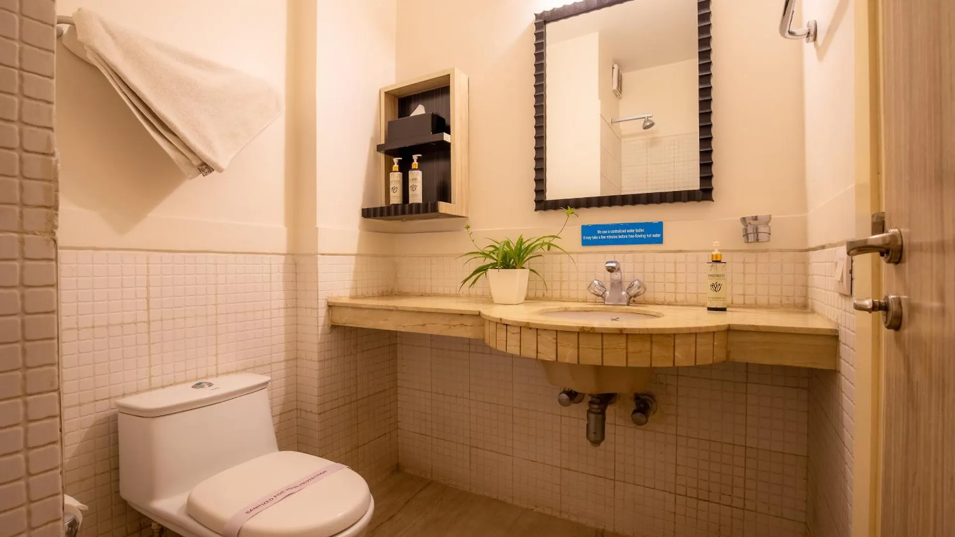 Bedchambers Serviced Apartments, Cyberpark Γκουργκάον Ινδία