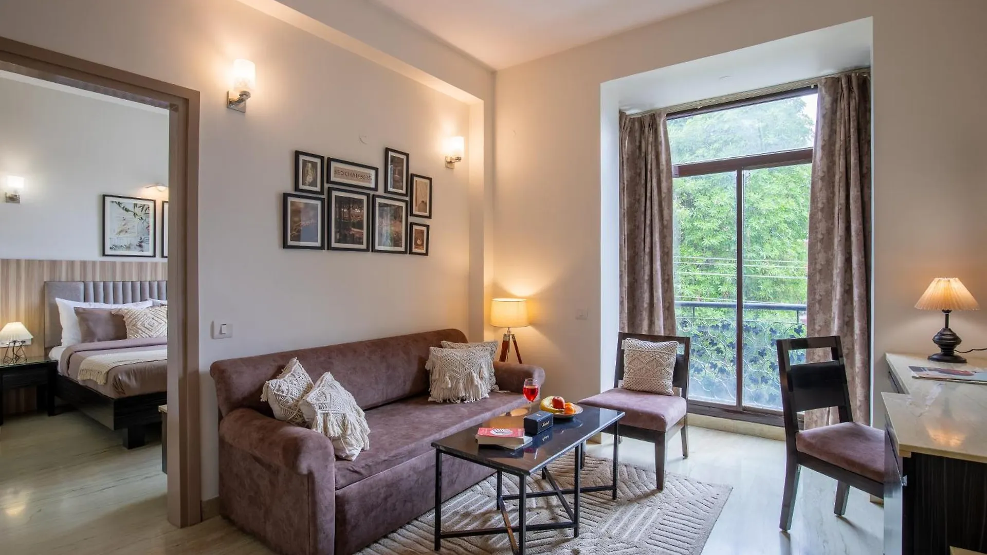 Bedchambers Serviced Apartments, Cyberpark Γκουργκάον