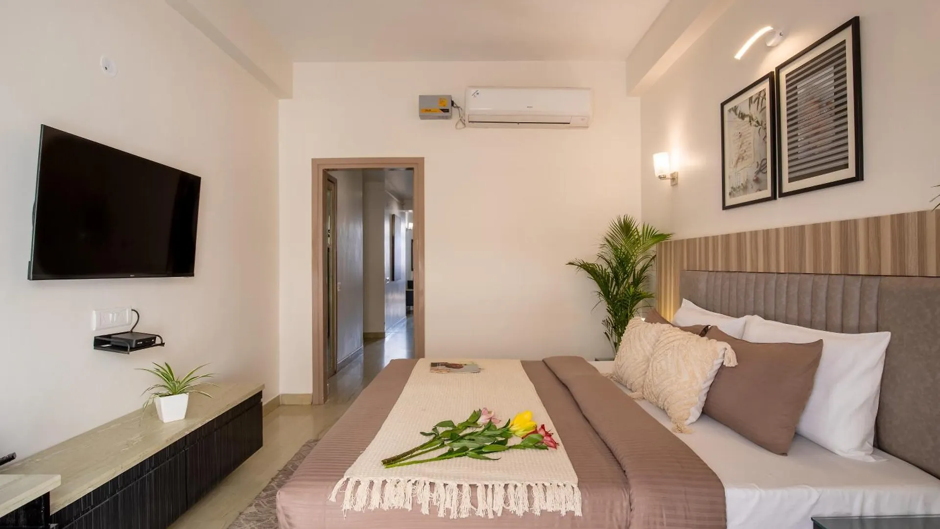 Bedchambers Serviced Apartments, Cyberpark Γκουργκάον Ινδία