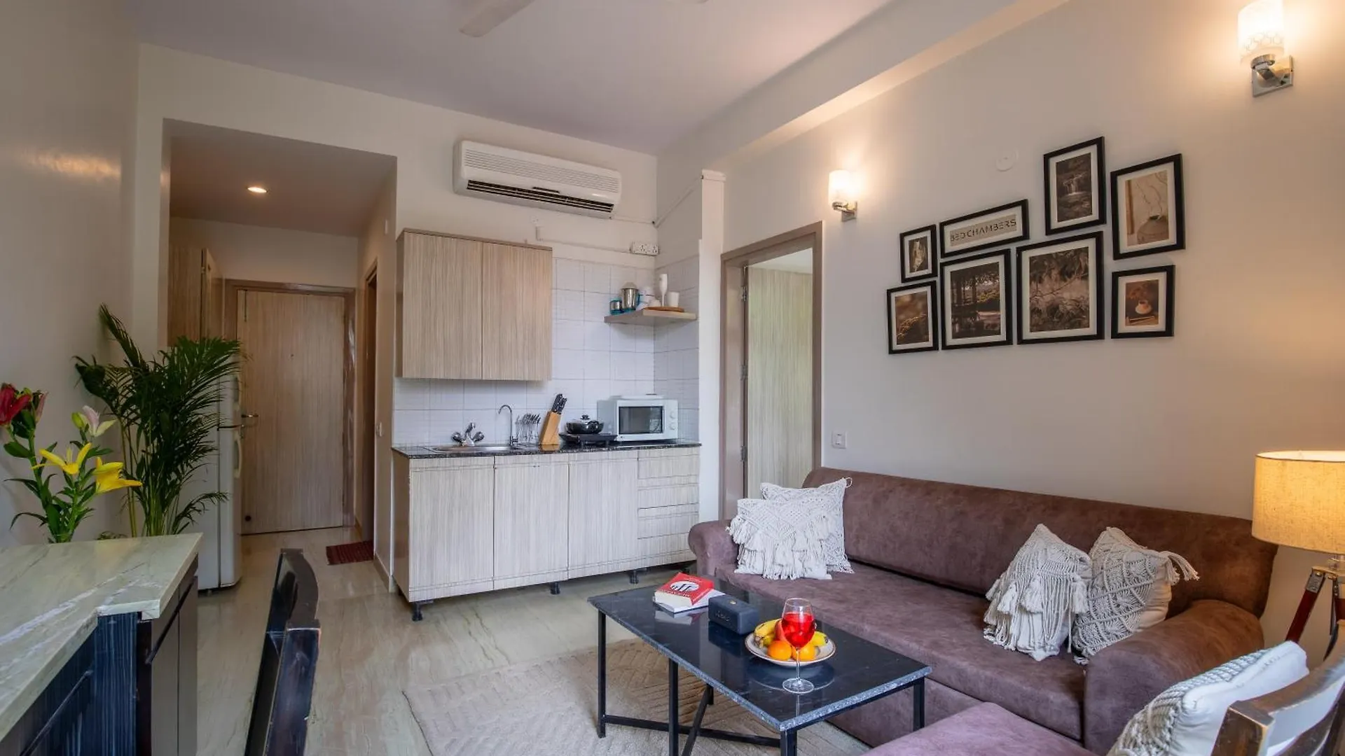Bedchambers Serviced Apartments, Cyberpark Γκουργκάον