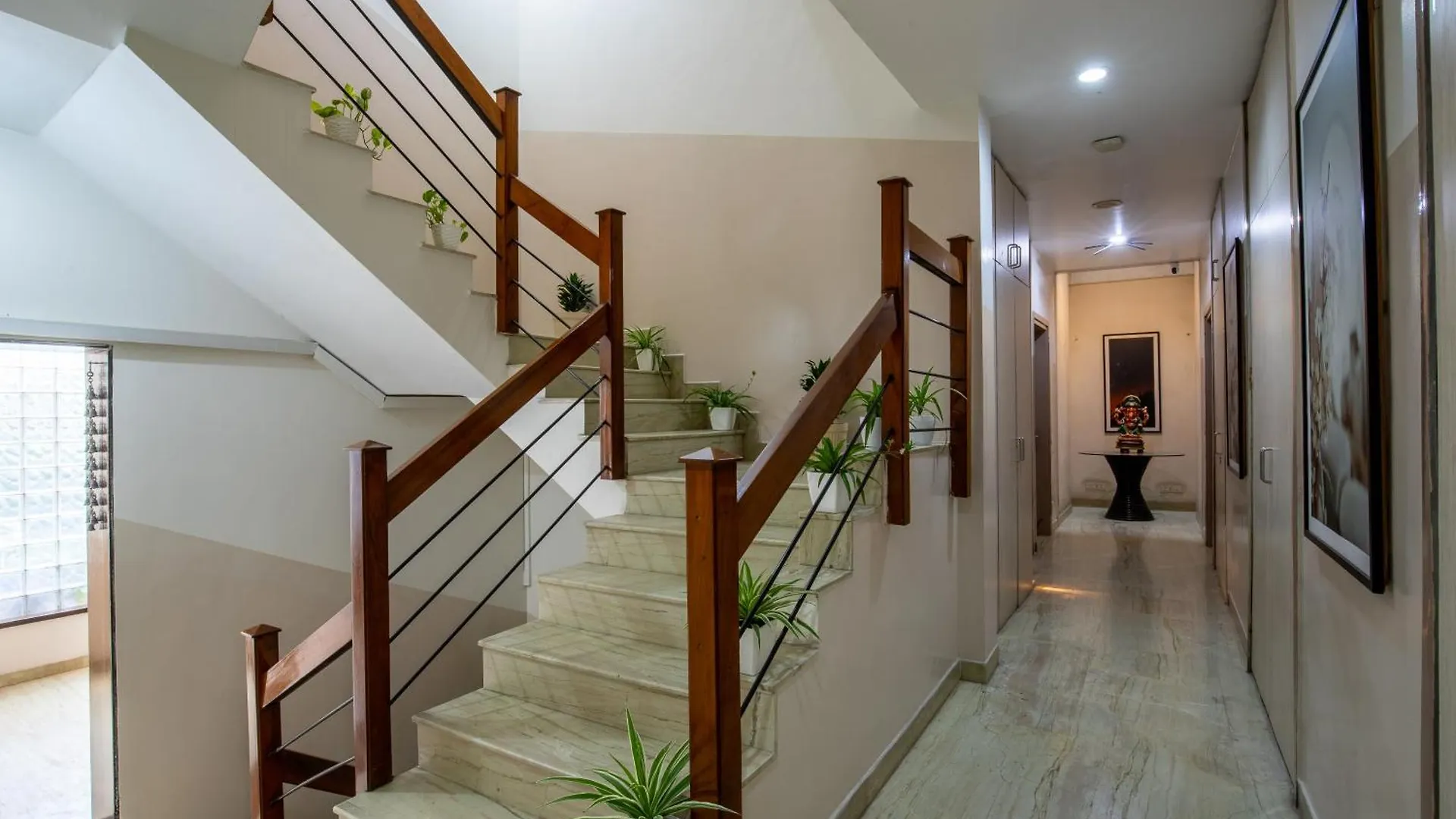 Bedchambers Serviced Apartments, Cyberpark Γκουργκάον 0*,  Ινδία